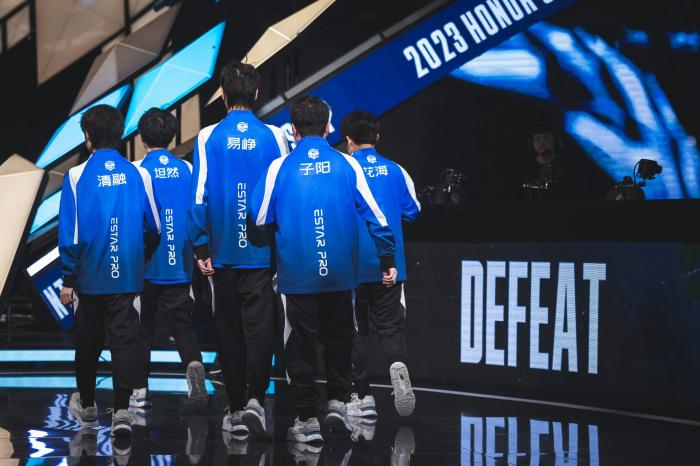 幻想人生里依然是职业选手：暂停键的春天让清