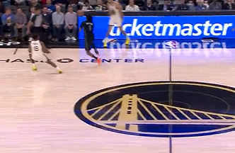 勇士第三节22次失误暴露防守漏洞 篮网抓住机会