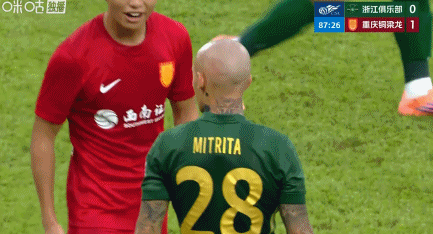 中超冲突事件引争议 李镇全回应语言短板