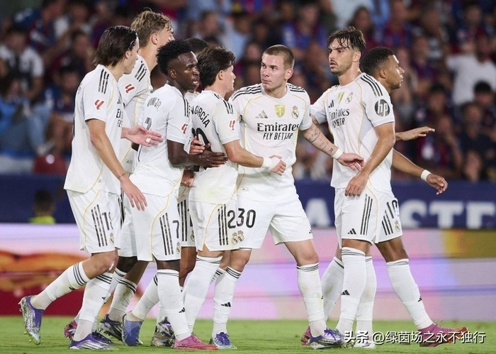 西甲第31轮：巴萨皇马双线争冠关键战