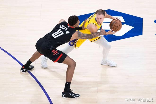 湖人险胜火箭暂领先 伤病隐患恐成后续阻碍